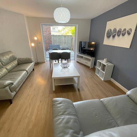 Sunderland Short Stays 2 Bedroom Apartment Free Parking Fulwell Sr6 Екстер'єр фото