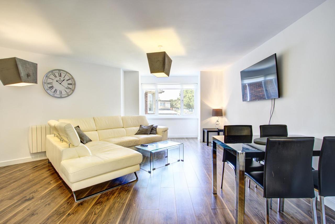 Sunderland Short Stays 2 Bedroom Apartment Free Parking Fulwell Sr6 Екстер'єр фото