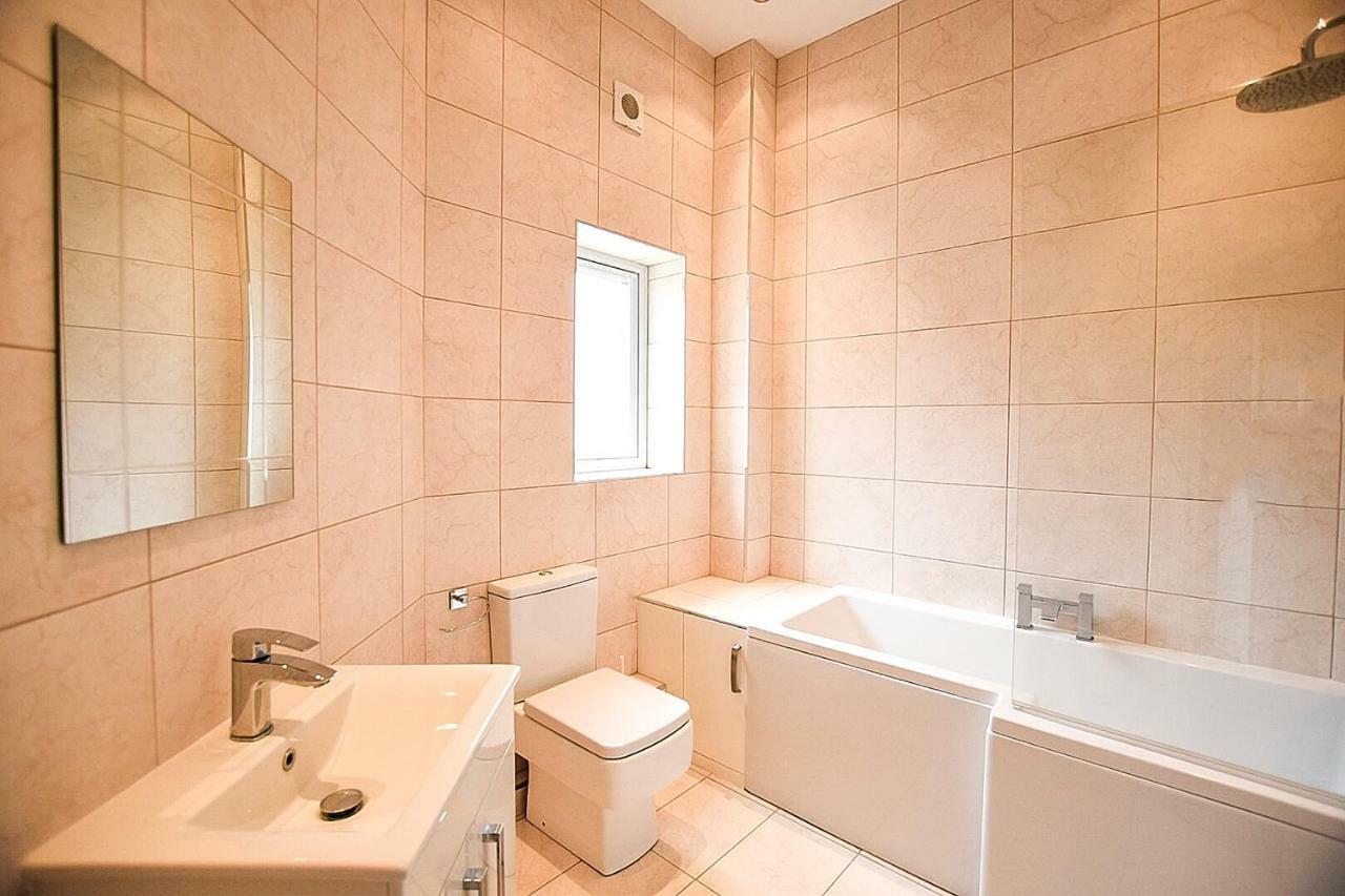 Sunderland Short Stays 2 Bedroom Apartment Free Parking Fulwell Sr6 Екстер'єр фото